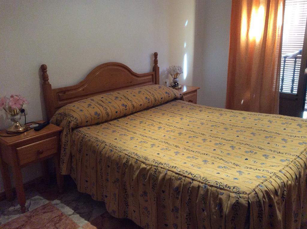Pension Princesa Granada Exterior photo